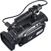 (image) GZ-HD7 avec le microphone stro MZ-V8